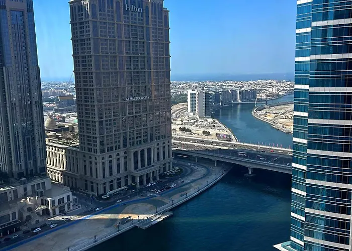 Stylish Studio 5 Minutes Away By Car From Burj Khalifa