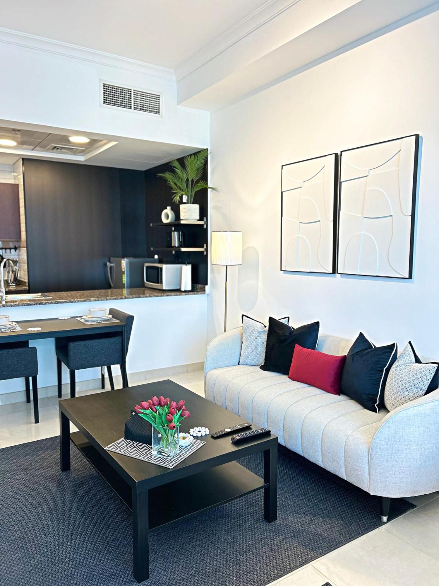 अपार्टमेंट Stylish 5 Minutes Away By Car From Burj Khalifa